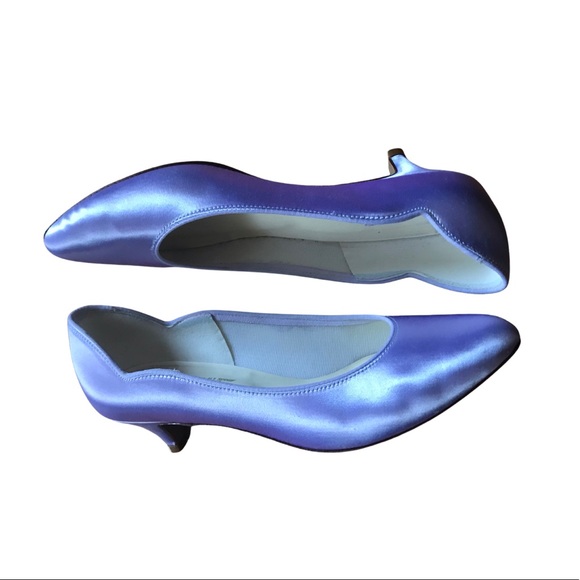 Coloriffic satin pumps - Picture 2 of 3